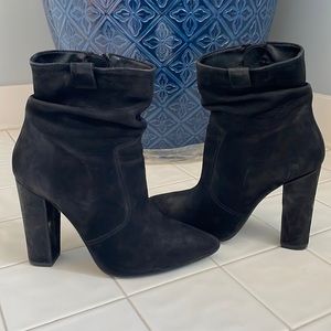 Steve Madden Slouchy Suede Black Boots. Size 7